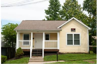 Main picture of 103 E 16th St