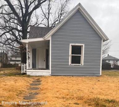 Main picture of 1321 Elwood Ave