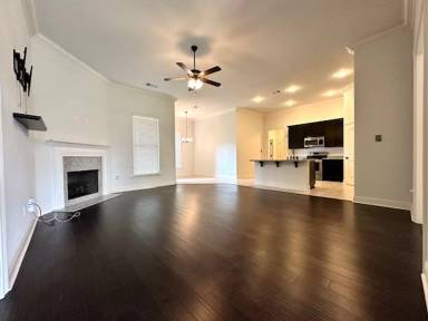 Main picture of 101 Lexi Falls Ln