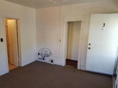 Main picture of Walnut St 2218 - 3