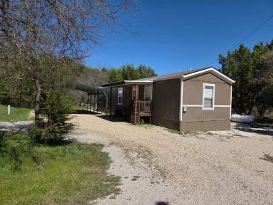 Main picture of 2409 Creekview Dr
