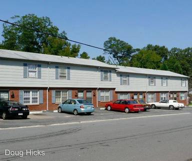 Main picture of 315 Hamilton Dr NE