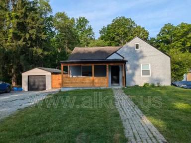 Main picture of 998 Clifton Rd