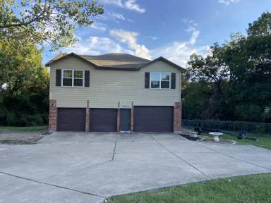 Main picture of 2162 Beaver Creek Rd