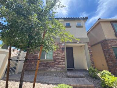 Main picture of 6132 Scarlet Leaf St