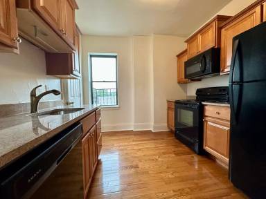 Main picture of 732 Filbert St
