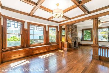 Main picture of 1733 Lincoln Ave