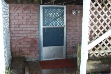 Main picture of 502 Lamont St