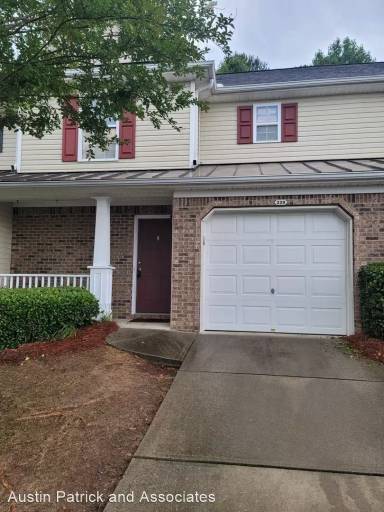 Main picture of 228 Fox Creek Blvd