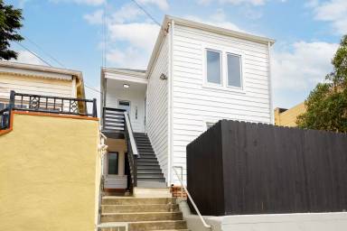 Main picture of 1386 47th Ave