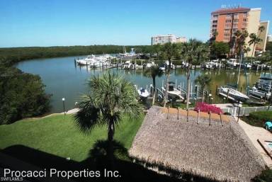 Main picture of 12945 Vanderbilt Dr