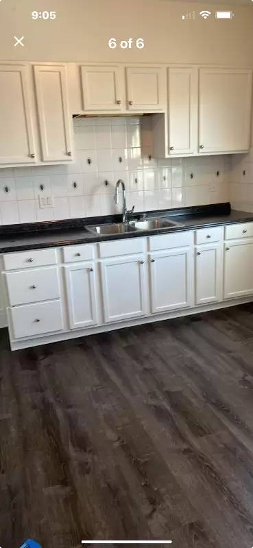 Main picture of 1166 Abbott Rd
