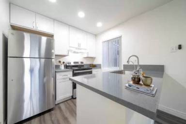 Main picture of Mission View Apartments