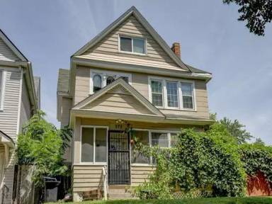 Main picture of 975 Euclid St
