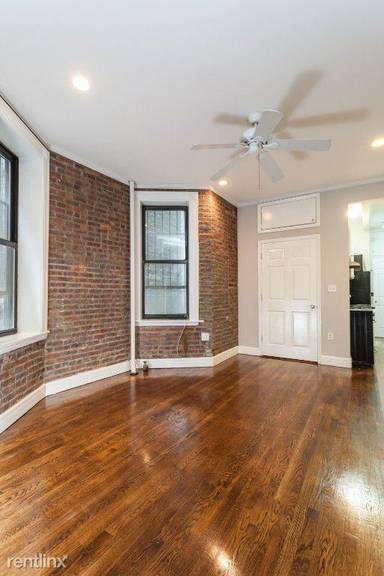 Main picture of 336 E 18th St