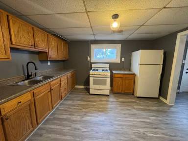 Main picture of 1701 English St