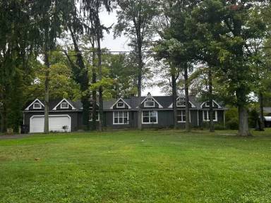Main picture of 7560 Liberty Rd