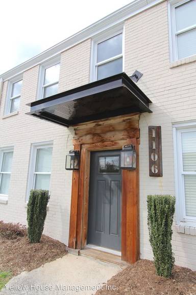 Main picture of 1104 W Friendly Ave