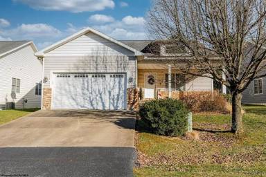 Main picture of 3 Turtle Creek Dr
