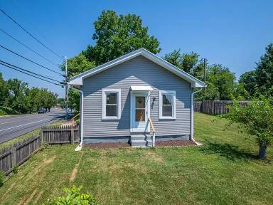 Main picture of 441 Douglass St