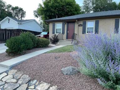 Main picture of 2330 E Yampa St