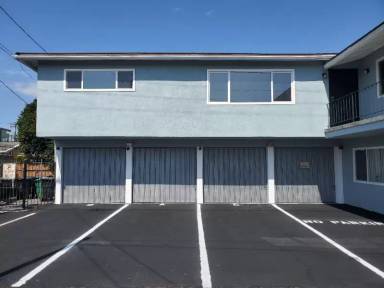 Main picture of 6333 California Ave