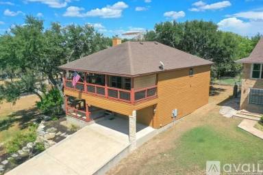 Main picture of 1472 Lakeside Dr W