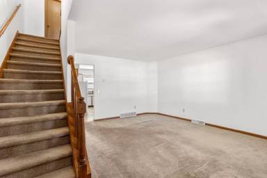 Main picture of 510 Pheasant Dr