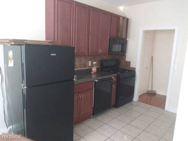 Main picture of 565 Bergen Ave