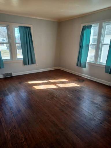 Main picture of 531 S Fort Ave