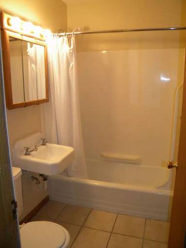 Main picture of 1846 Walnut St