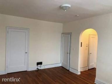 Main picture of 242 Washington Ave