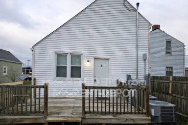 Main picture of 109 E Eichel Ave