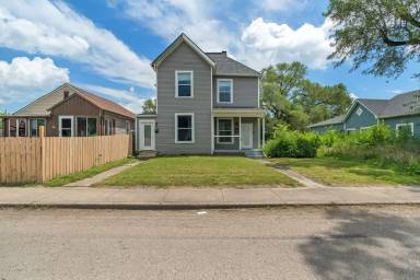 Main picture of 41 N Beville Ave