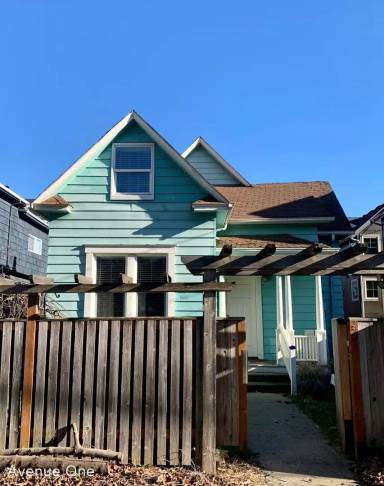 Main picture of 310 25th Ave S