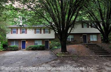 Main picture of 2940-2946 Spruce Cir
