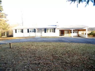 Main picture of 748 Woods Mill Rd