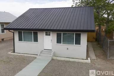 Main picture of 505 Marble Ave NW