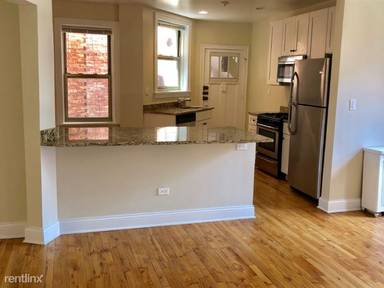 Main picture of 520 W Stratford Pl