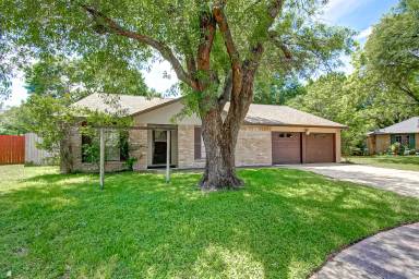 Main picture of 11203 Doric Ct