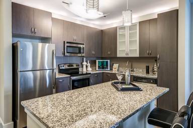 Main picture of Mallory Square