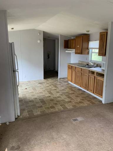Main picture of 307 Elm St