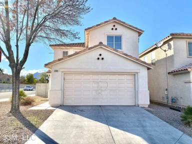 Main picture of 3955 Shimmering Plains St