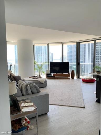 Main picture of Brickell Heights