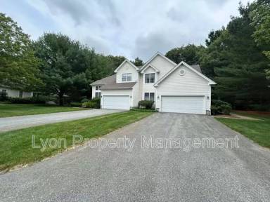 Main picture of 240 Sanctuary Dr
