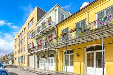 Main picture of 535 Saint Philip St