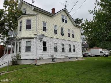 Main picture of 1018 Cranston St