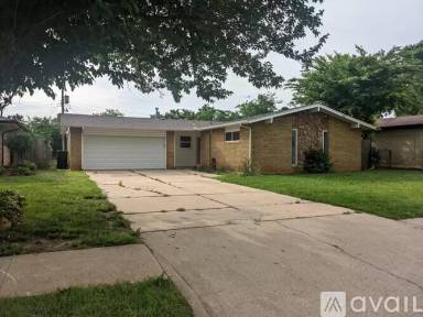 Main picture of 8900 S Hillcrest Dr