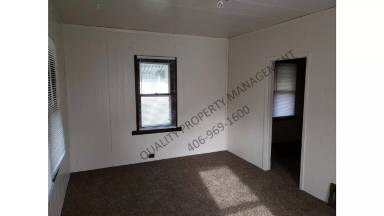Main picture of 637 Parkhill Dr