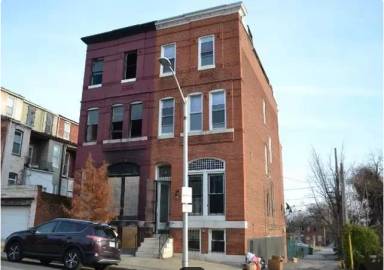 Main picture of 437 Bloom St